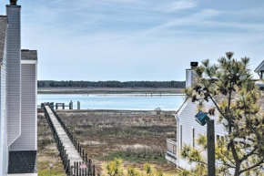 Chincoteague Townhome with Pony Views from Deck!